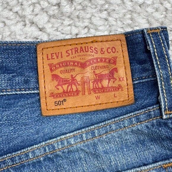 Levi's 501 Distress Cut Off Shorts California Tide Womens 27 - Picture 9 of 13